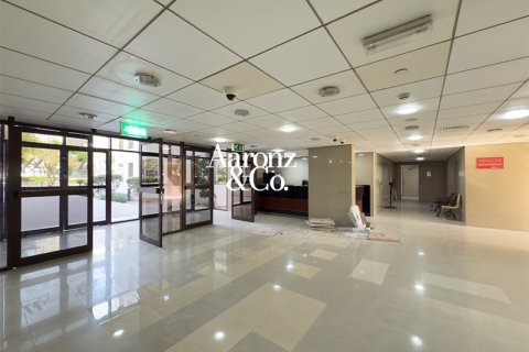 Zyrë në Dubai Investment Park, Emiratet e Bashkuara Arabe 4015 m2. № 718689 - Foto 11