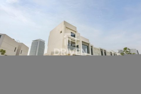 Townhouse in DAMAC Hills (Akoya by DAMAC), Dubai, UAE 7 bedrooms, 364 sq.m. № 682853 - photo 26