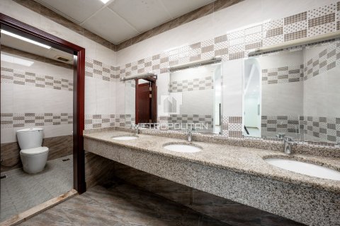 Villa te huur in Al Barsha, Dubai, VAE 9 slaapkamers, 762 vr.m., nr 664362 - foto 13
