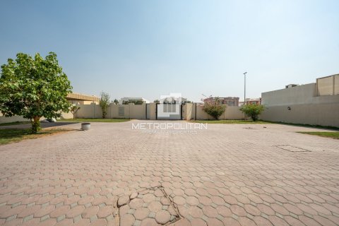 Villa te huur in Al Barsha, Dubai, VAE 9 slaapkamers, 762 vr.m., nr 664362 - foto 9