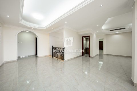 Villa te huur in Al Barsha, Dubai, VAE 9 slaapkamers, 762 vr.m., nr 664362 - foto 22