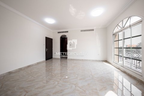 Villa te huur in Al Barsha, Dubai, VAE 9 slaapkamers, 762 vr.m., nr 664362 - foto 8