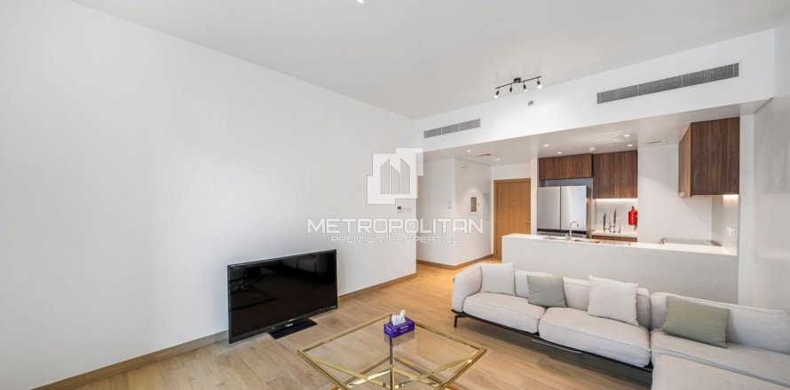 Jumeirah, Dubai, UAE의 아파트 침실 1개, 81제곱미터 번호 664365