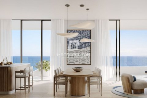 Apartamento en venta en Al Marjan Island, Ras Al Khaimah, EAU 2 dormitorios, 136 m2 № 664364 - foto 3