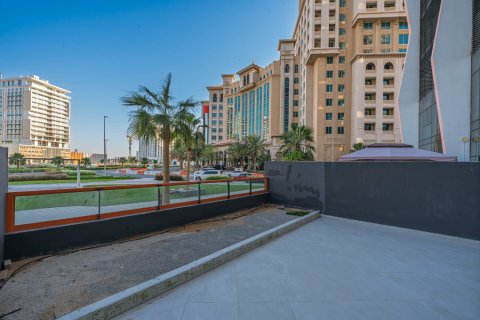 Appartement te huur in Al Jaddaf, Dubai, VAE 3 slaapkamers, 192 vr.m., nr 711251 - foto 17