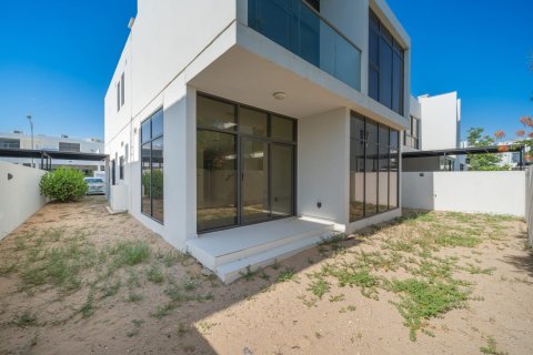 Vilë në Dubai, Emiratet e Bashkuara Arabe 6 dhoma gjumi, 322 m2. № 711250 - Foto 3