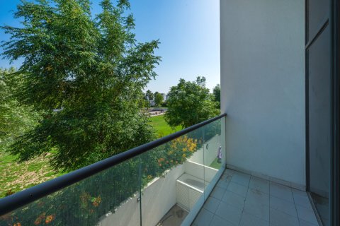Vilë në Dubai, Emiratet e Bashkuara Arabe 6 dhoma gjumi, 322 m2. № 711250 - Foto 2