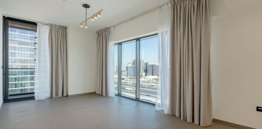 Apartment i Dubai, UAE 2 soveværelser, 100.4 kvm № 719057