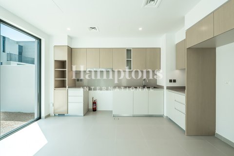 Radhus uthyres i Arabian Ranches 3, Dubai, UAE 4 sovrum, 227.13947373 kvm Nr. 651573 - fotografi 7