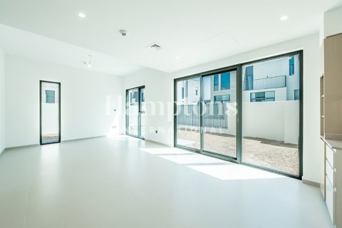 Radhus uthyres i Arabian Ranches 3, Dubai, UAE 4 sovrum, 227.13947373 kvm Nr. 651573 - fotografi 6