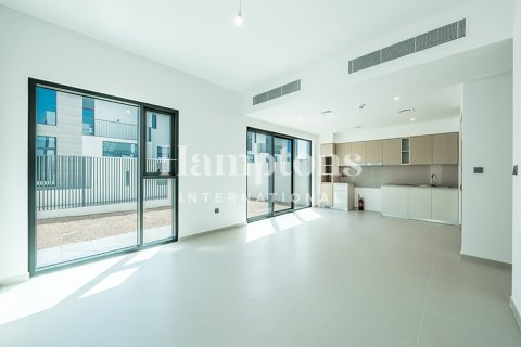 Radhus uthyres i Arabian Ranches 3, Dubai, UAE 4 sovrum, 227.13947373 kvm Nr. 651573 - fotografi 8