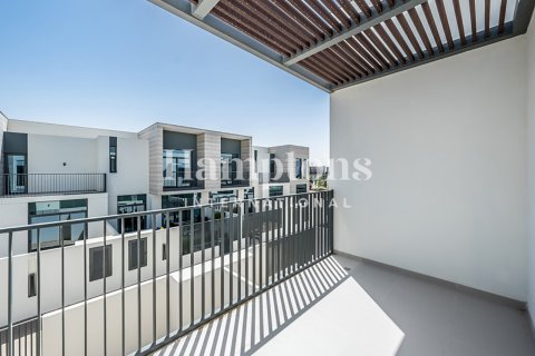 Radhus uthyres i Arabian Ranches 3, Dubai, UAE 4 sovrum, 227.13947373 kvm Nr. 651573 - fotografi 16