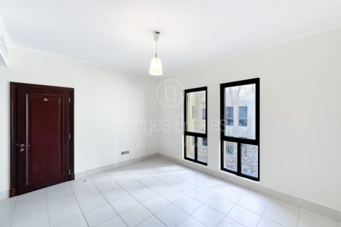 Apartamento en alquiler en Old Town, Dubai, EAU 2 dormitorios, 112 m2 № 697369 - foto 16