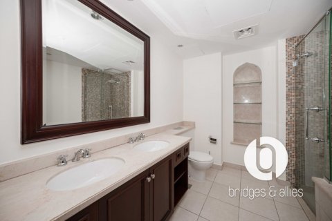 Apartment sa Old Town, Dubai, UAE 2 silid-tulugan, 112 sq.m. № 697369 - larawan 19
