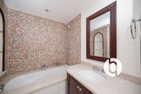 Apartment sa Old Town, Dubai, UAE 2 silid-tulugan, 112 sq.m. № 697369 - larawan 20