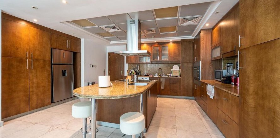 Penthouse à Dubai Marina, Dubai, EAU: 5 chambres, 555 m2 № 644945