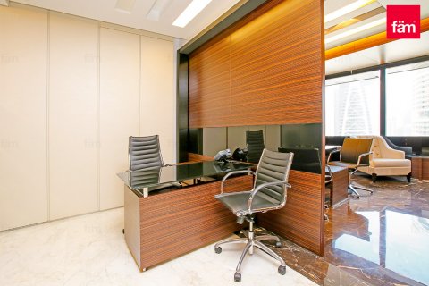 Üürile anda kontor asukohaga Dubai, AÜE: 163.4 m² Nr 644939 - pilt 5