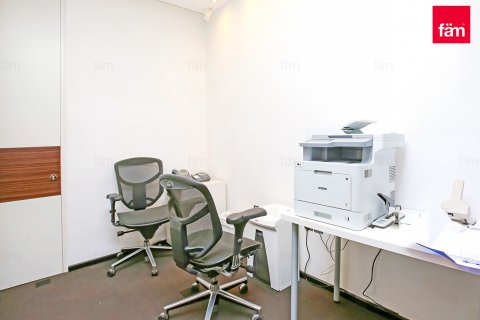 Üürile anda kontor asukohaga Dubai, AÜE: 163.4 m² Nr 644939 - pilt 7