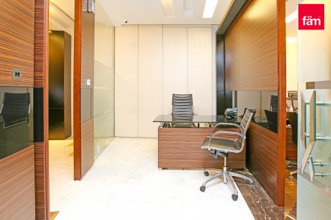 Üürile anda kontor asukohaga Dubai, AÜE: 163.4 m² Nr 644939 - pilt 4
