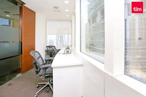 Üürile anda kontor asukohaga Dubai, AÜE: 163.4 m² Nr 644939 - pilt 6