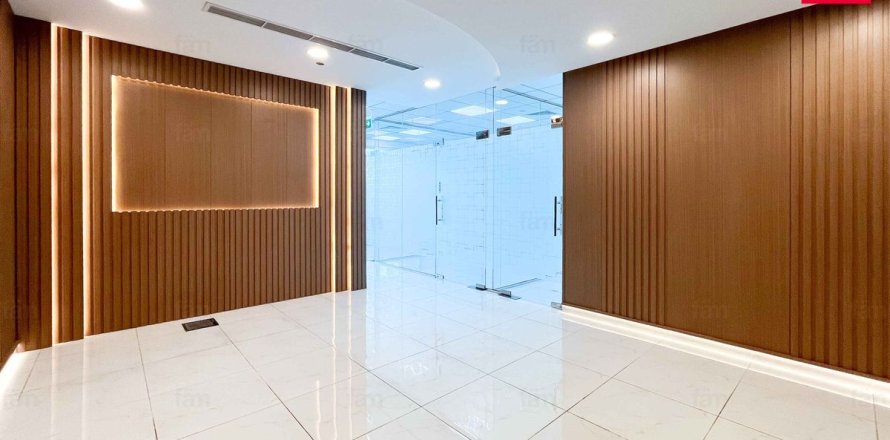 Kontor asukohaga Business Bay, Dubai, AÜE: 176.6 m² Nr 644940