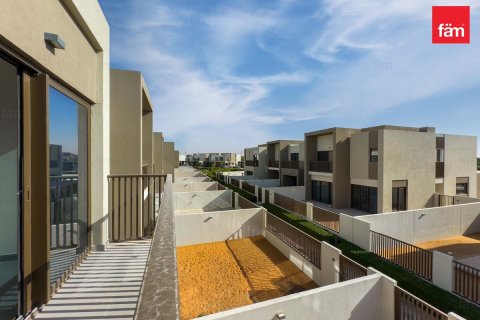 Radhus uthyres i Dubai, UAE 4 sovrum, 252.6 kvm Nr. 705738 - fotografi 2