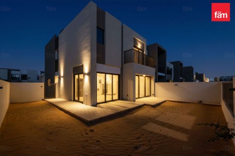 Ridamaja asukohaga Dubai, AÜE: 4 magamistoaga, 252.6 m² Nr 705738