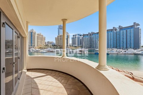 Palm Jumeirah、Dubai、UAE にあるヴィラ販売中 6ベッドルーム、1245.37 m2、No755639 - 写真 22