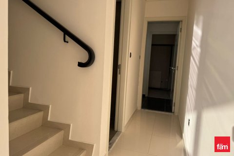 Villa in Dubai, UAE 3 bedrooms, 174.7 sq.m. № 689286 - photo 7