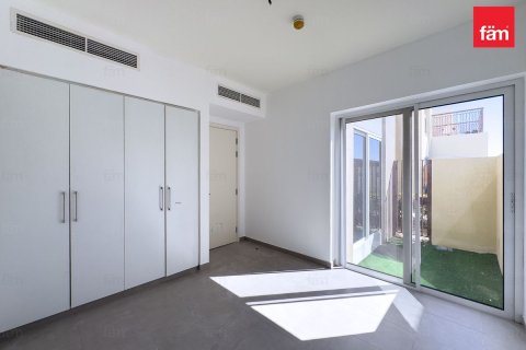 Városi lakóépület itt: Dubai, EAE, 3 hálószoba, 243.4 m², azonosító: 689527 - fénykép 12