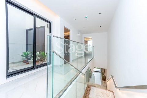Villa in vendita a Al Furjan, Dubai, EAU 4 camere da letto, 182 mq. № 639048 - foto 13