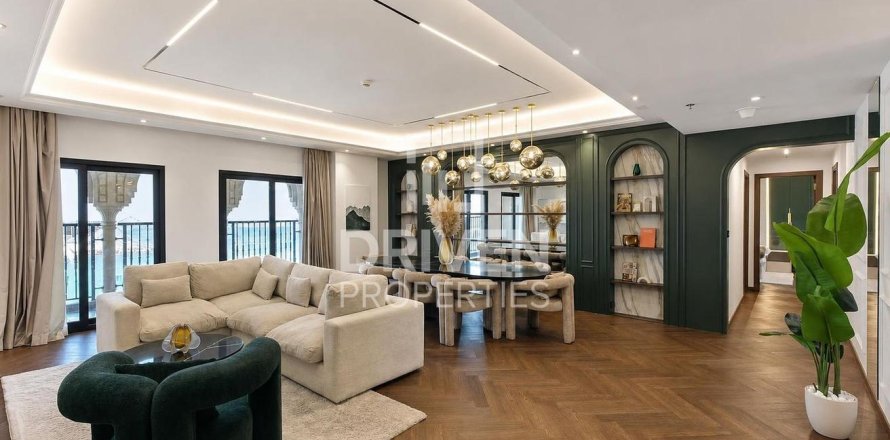 Apartment in Jumeirah Golf Estates, Dubai, UAE 4 bedrooms, 306.86 sq.m. № 762564