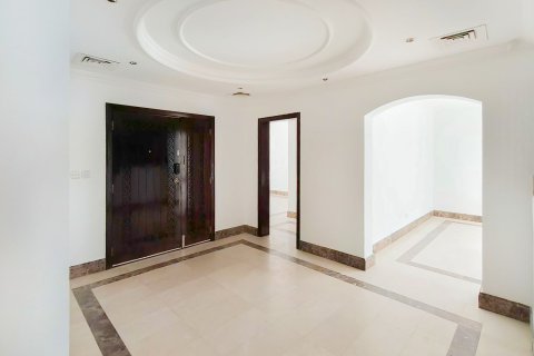 Villa te huur in Meadows, Dubai, VAE 6 slaapkamers, 618.73 vr.m., nr 750280 - foto 9