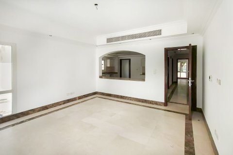 Villa te huur in Meadows, Dubai, VAE 6 slaapkamers, 618.73 vr.m., nr 750280 - foto 21