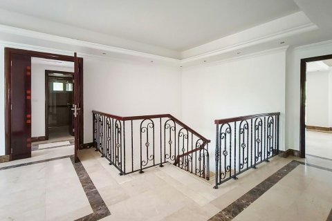Villa te huur in Meadows, Dubai, VAE 6 slaapkamers, 618.73 vr.m., nr 750280 - foto 12