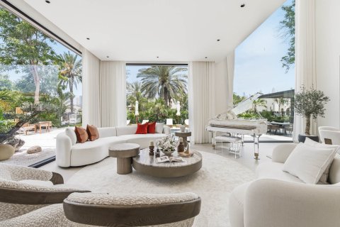 Вилла Jumeirah Islands, Дубай, БАӘ-да 5 жатын бөлмелер, 1131.63 м² № 750285 - фото 2