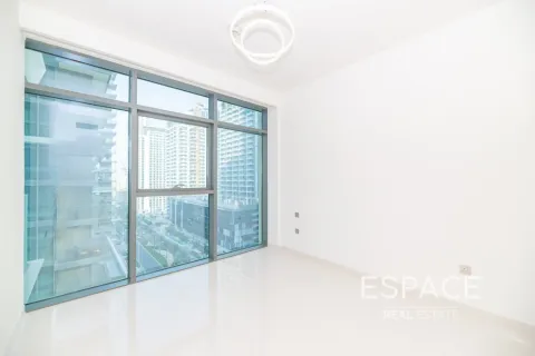Apartmen di Dubai Harbour, UAE 2 bilik tidur, 106 meter persegi № 738334 - foto 6