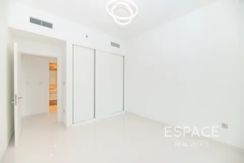 Apartmen di Dubai Harbour, UAE 2 bilik tidur, 106 meter persegi № 738334 - foto 5