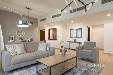 Apartman u Jumeirah Beach Residence, Dubai, UAE 2 spavaćih soba, 145 m2 Br. 738359 - fotografija 1