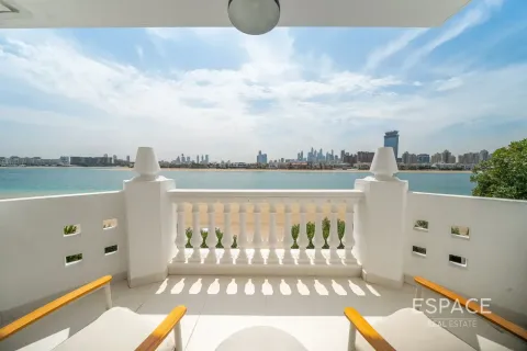 Vila u Palm Jumeirah, Dubai, UAE 4 spavaćih soba, 465 m2 Br. 738360 - fotografija 12