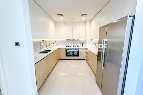 Vila u Abu Dhabi, UAE 4 spavaćih soba, 720 m2 Br. 659804 - fotografija 5