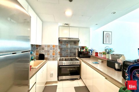 Apartmen di Motor City, Dubai, UAE 2 bilik tidur, 109.7 meter persegi № 678239 - foto 4