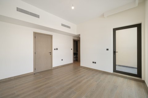 Řadový dům v Damac Lagoons, Dubai, SAE 4 ložnice, 144 m² Č.: 713700 - fotografie 13