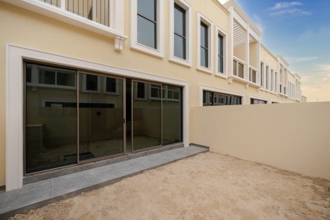 Řadový dům v Damac Lagoons, Dubai, SAE 4 ložnice, 144 m² Č.: 713700 - fotografie 21