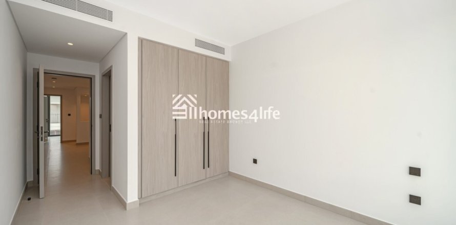 Villa in Tilal Al Ghaf, Dubai, VAE 4 slaapkamers, 232 vr.m. nr 713699