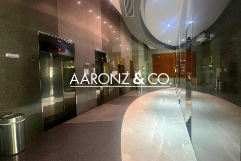 Oficina en alquiler en Business Bay, Dubai, EAU 82.5 m2 № 670768 - foto 7