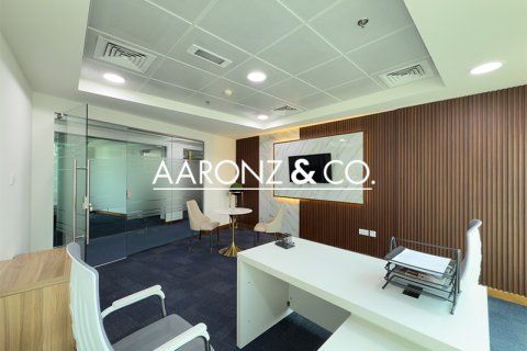 Kancelář v Business Bay, Dubai, SAE 197.9 m² Č.: 670765 - fotografie 1