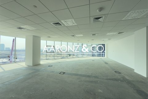 Office in Umm Ramool, Dubai, UAE 853.6 sq.m. № 670763 - photo 4