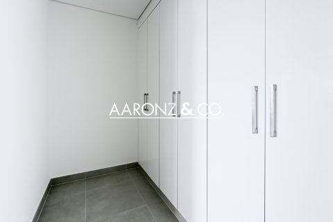 Διαμέρισμα σε Dubai Marina, ΗΑΕ 1 υπνοδωμάτιο, 142.3 τ.μ. Αρ. 670766 - φωτογραφία 10