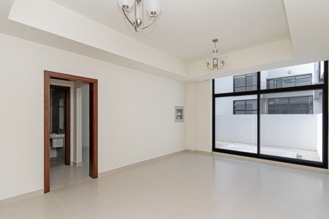 Villa i Mohammed Bin Rashid City, Dubai, UAE 4 soveværelser, 187 kvm № 707971
